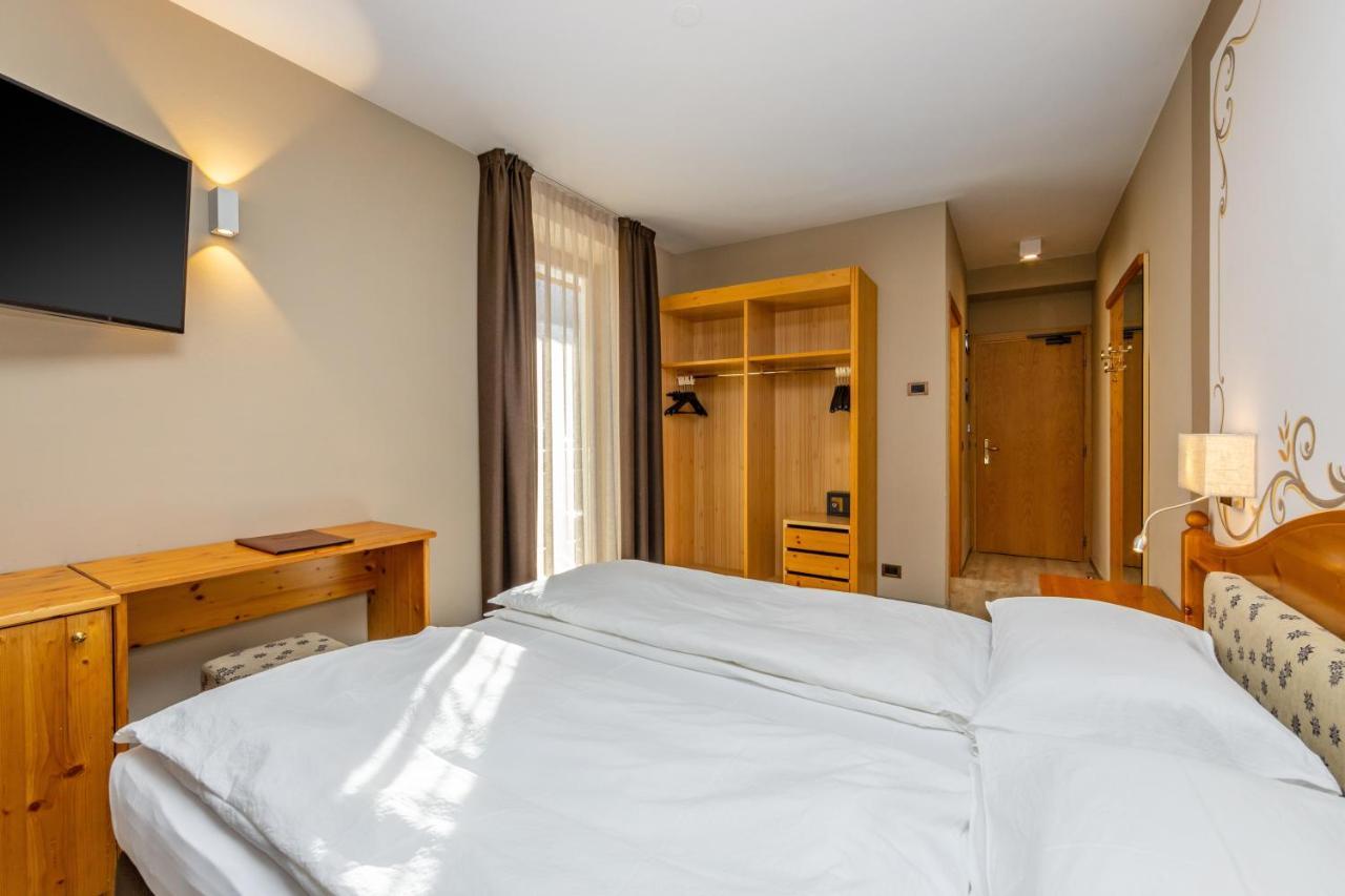 Hotel Vittoria - Ricarica L'Anima Димаро Экстерьер фото