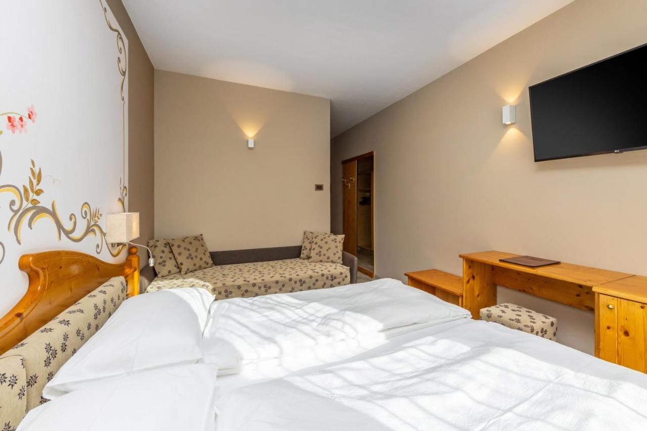 Hotel Vittoria - Ricarica L'Anima Димаро Экстерьер фото